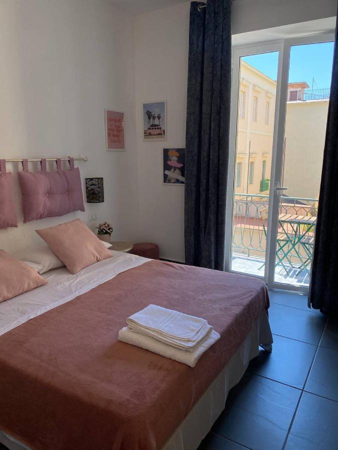 Hotel Le Stanze Dei Desideri Caserta Exterior foto