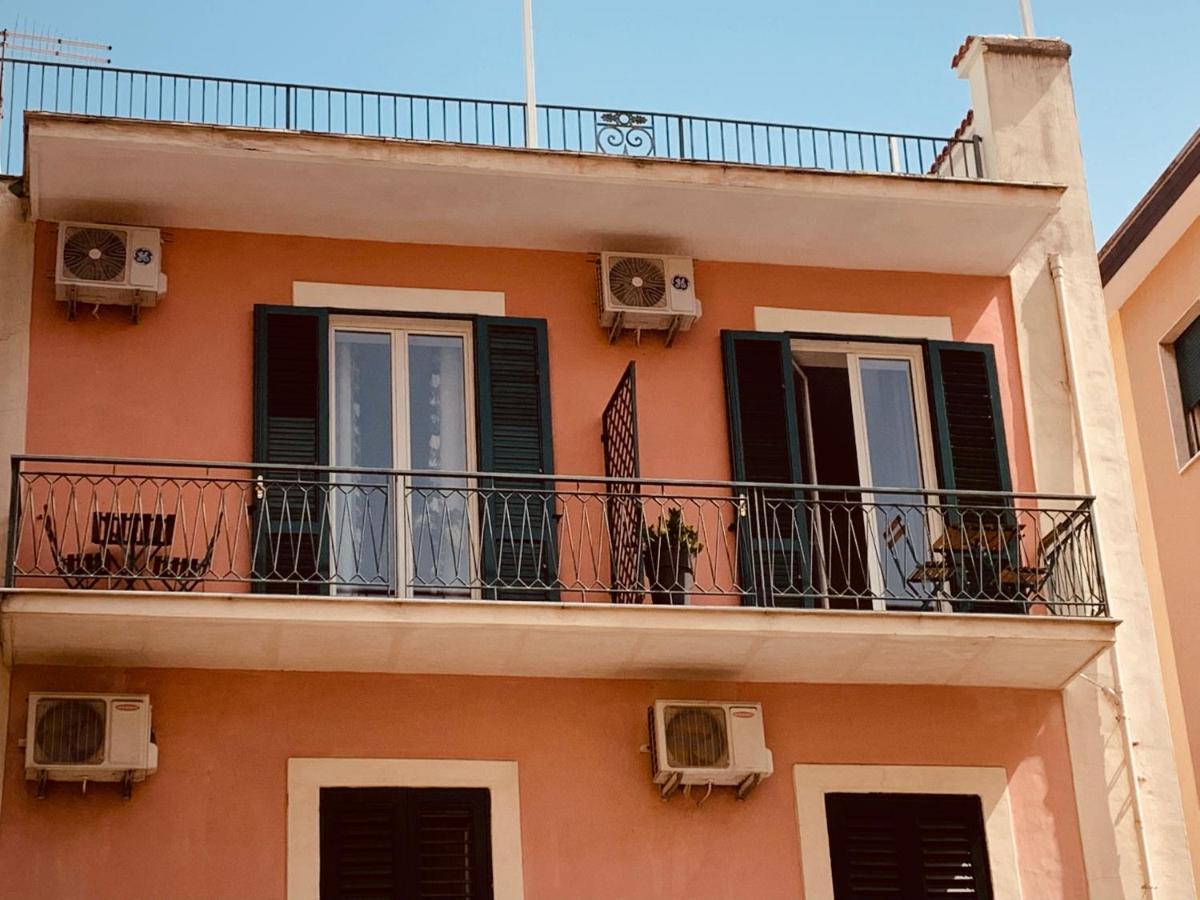 Hotel Le Stanze Dei Desideri Caserta Exterior foto